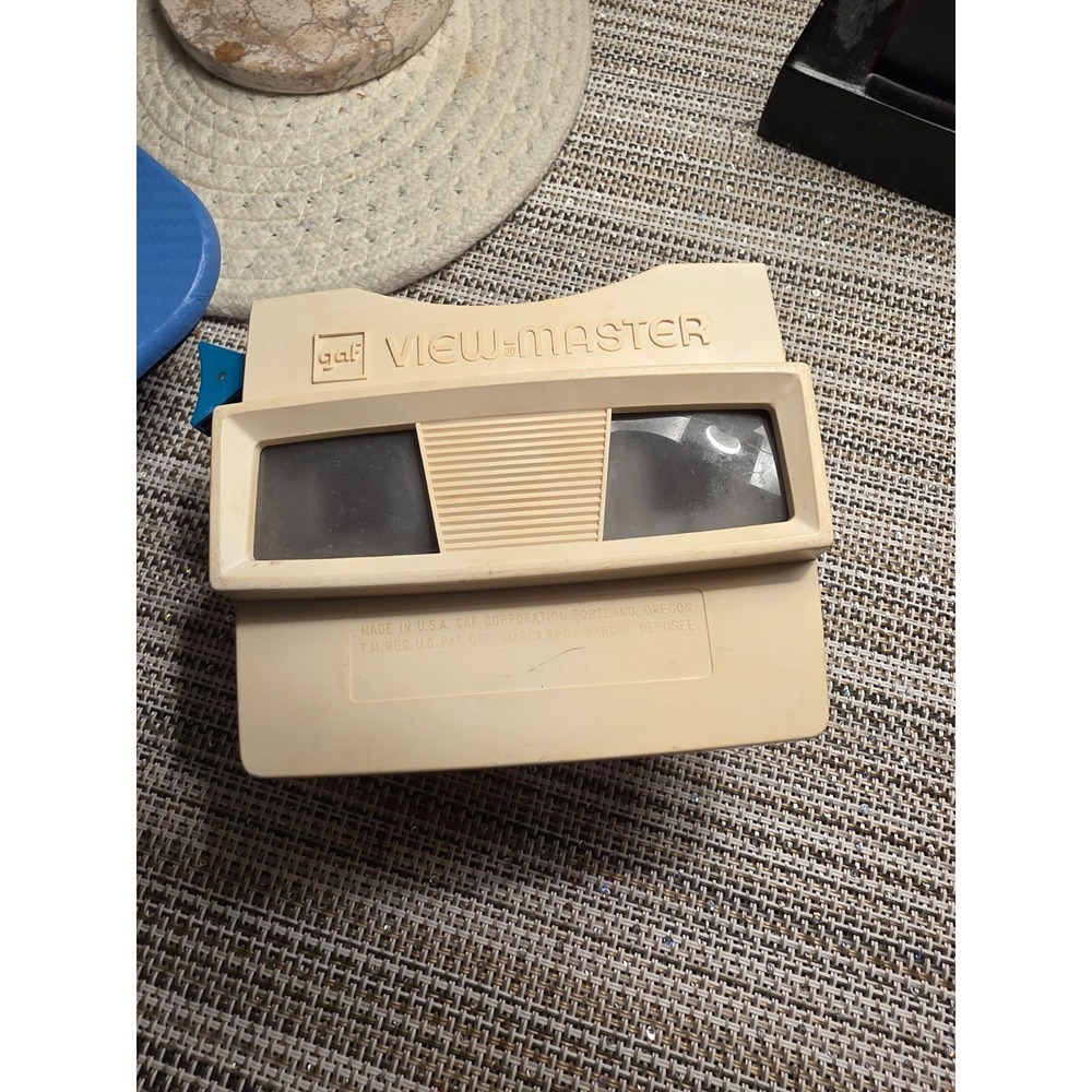 GAF View-Master OS Toy Unisex Cream Red Vintage 3D Reel Viewer Lot Retro 1970s